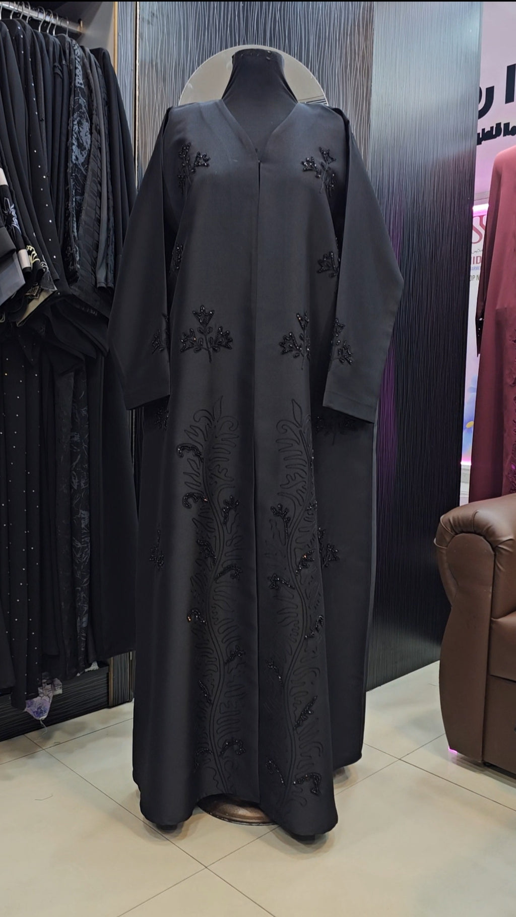 Black design abaya